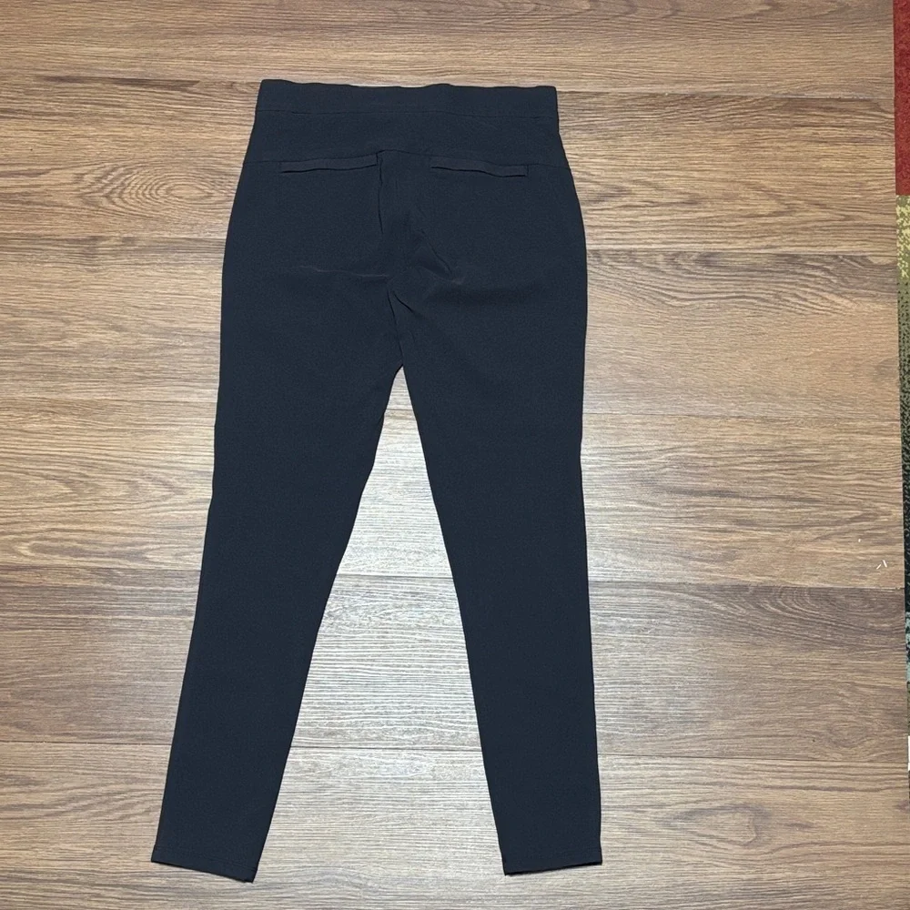 ATHLETA - WANDER UTILITY PANT